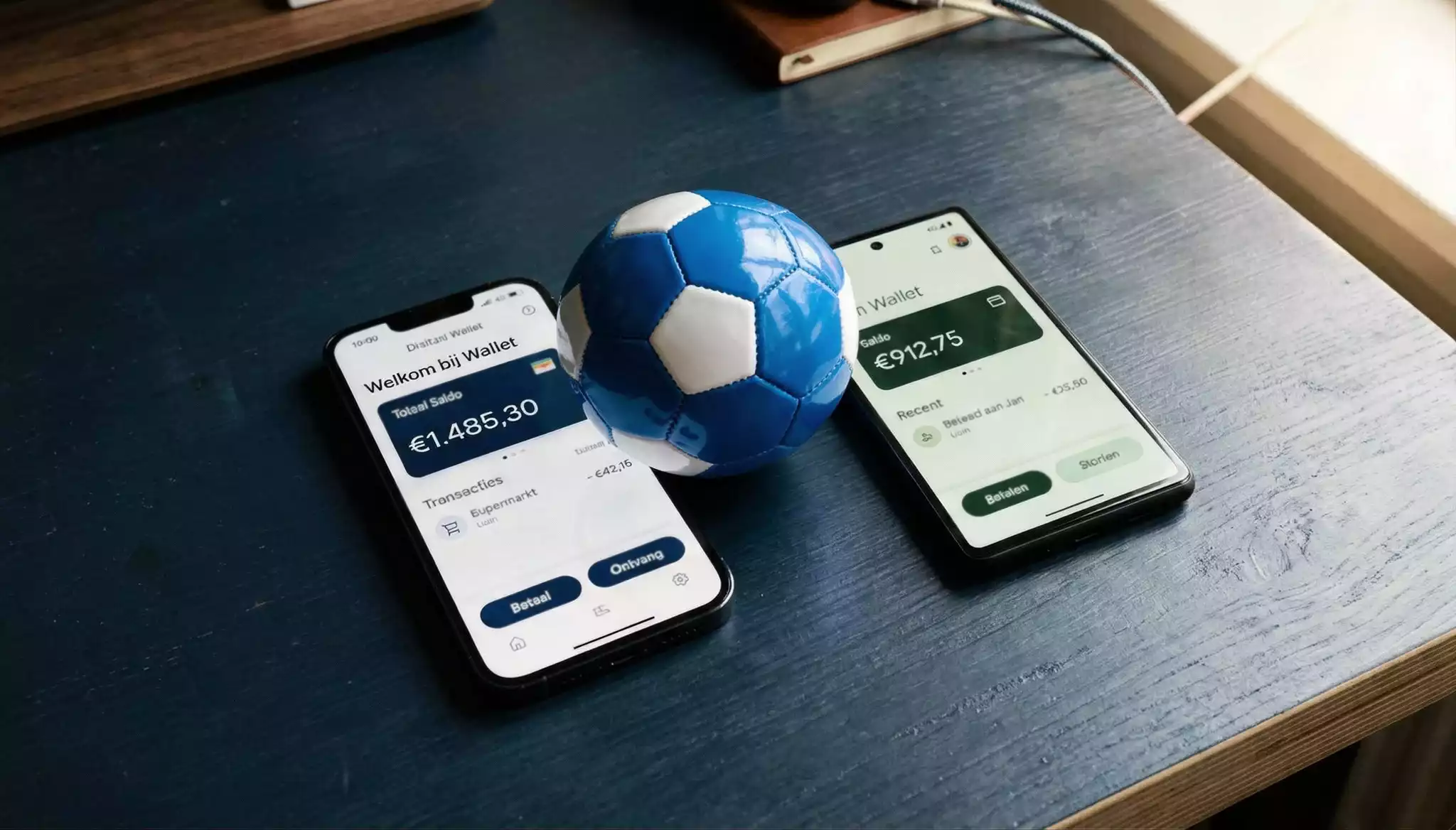 Vergelijking tussen Skrill en Neteller voor sportweddenschappen met kosten en functies